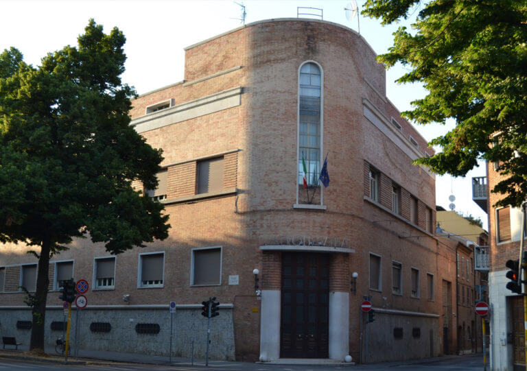 naturalmente-arte-guida-turistica-ferrara-fascismo