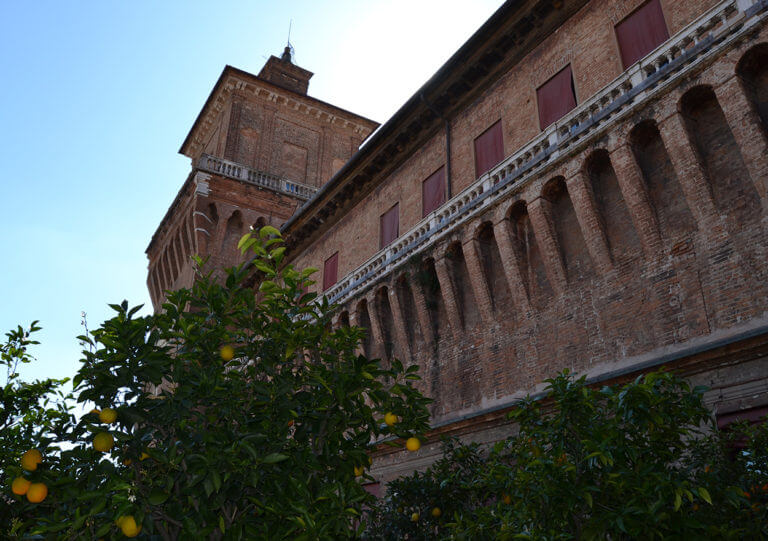 naturalmente-arte-guida-turistica-ferrara-dame